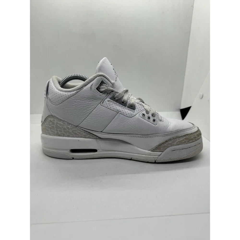 Nike Air Jordan 3 Retro 6.5Y White Athletic Shoes Sneakers 136064 111